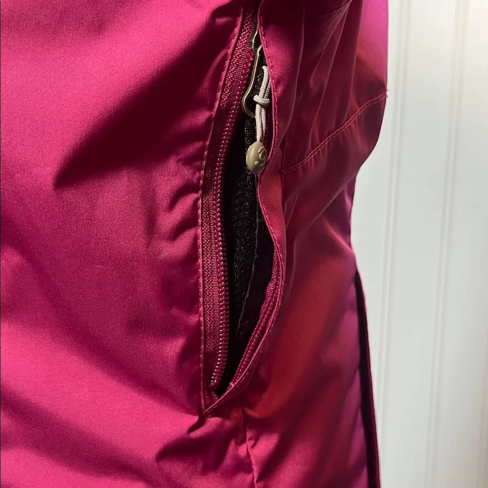 Betty Rides Women's Pink Hooded Snowboarding Jacket - Picture 7 of 16